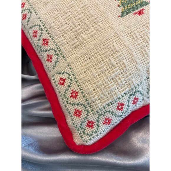 Vintage Cabin Core Handmade Needlepoint Christmas Tree Needlepoint Pillow Red - Picture 2 of 6
